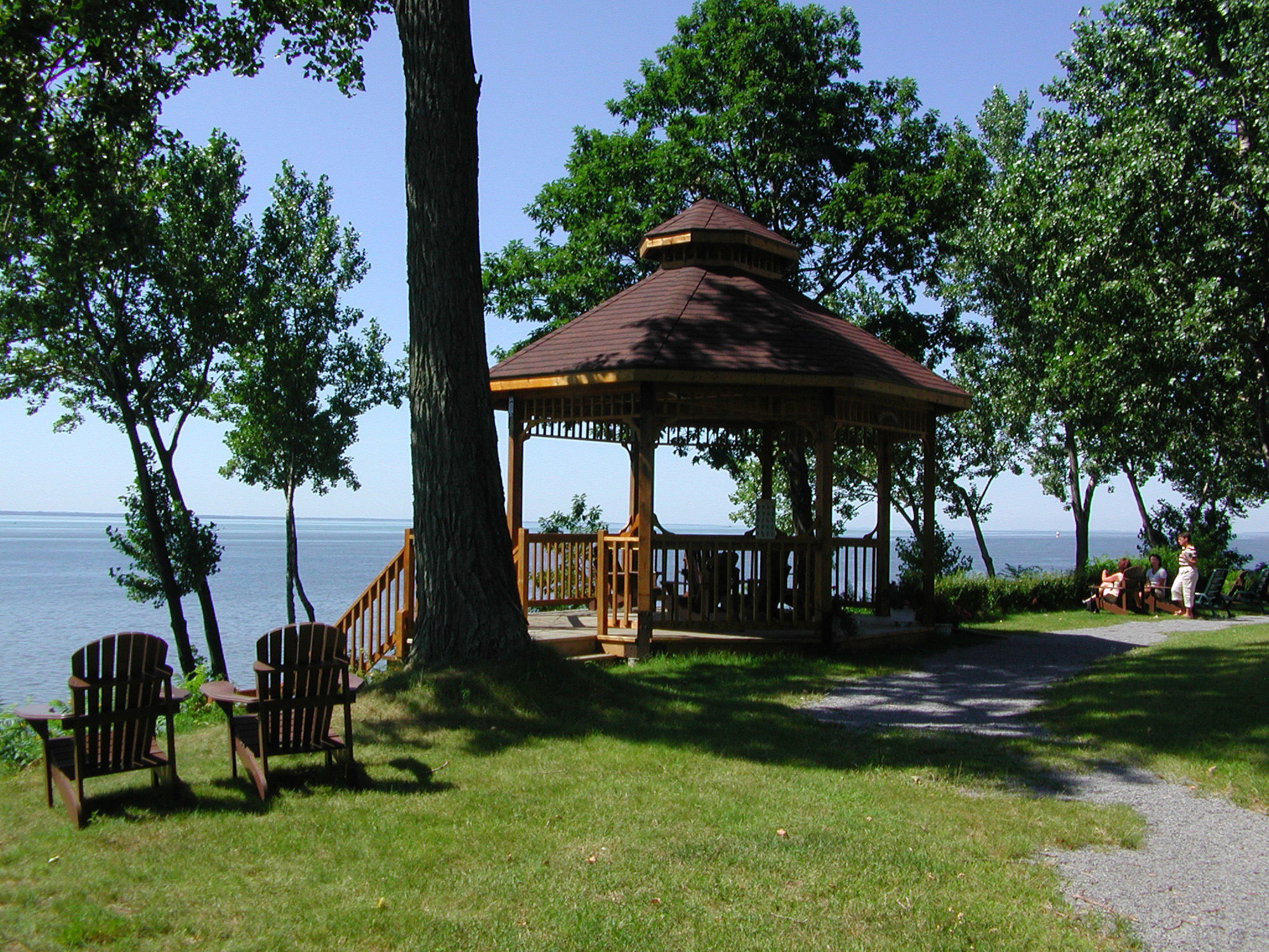 L'Auberge Du Lac St-Pierre Труа-Рів'єр Екстер'єр фото