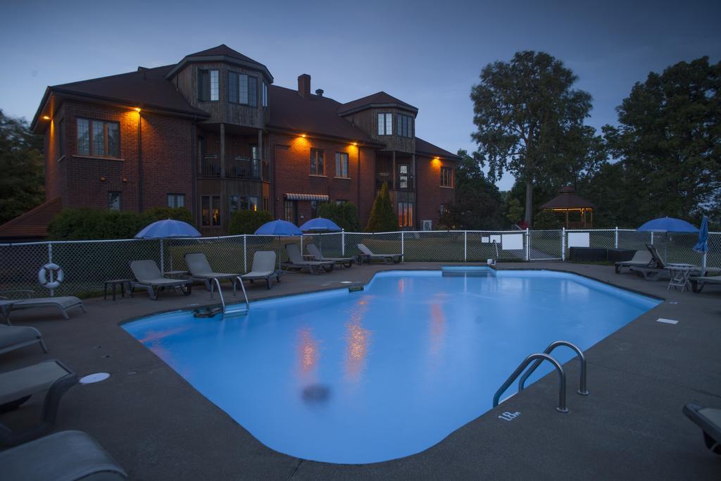 L'Auberge Du Lac St-Pierre Труа-Рів'єр Екстер'єр фото